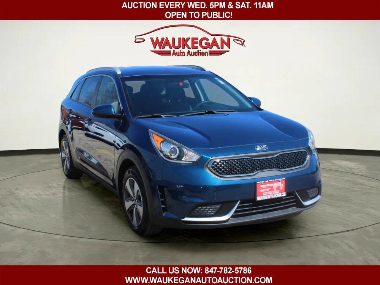 Used 2018 Kia Niro LX image 2
