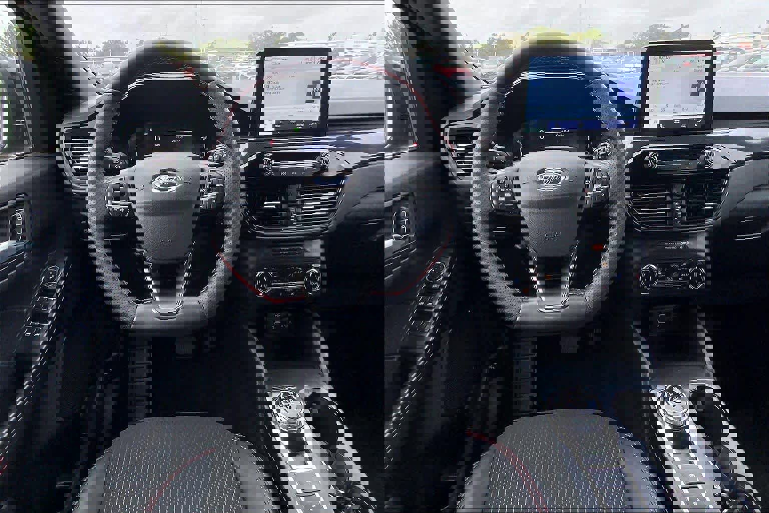 Certified 2025 Ford Escape ST-Line Elite image 6