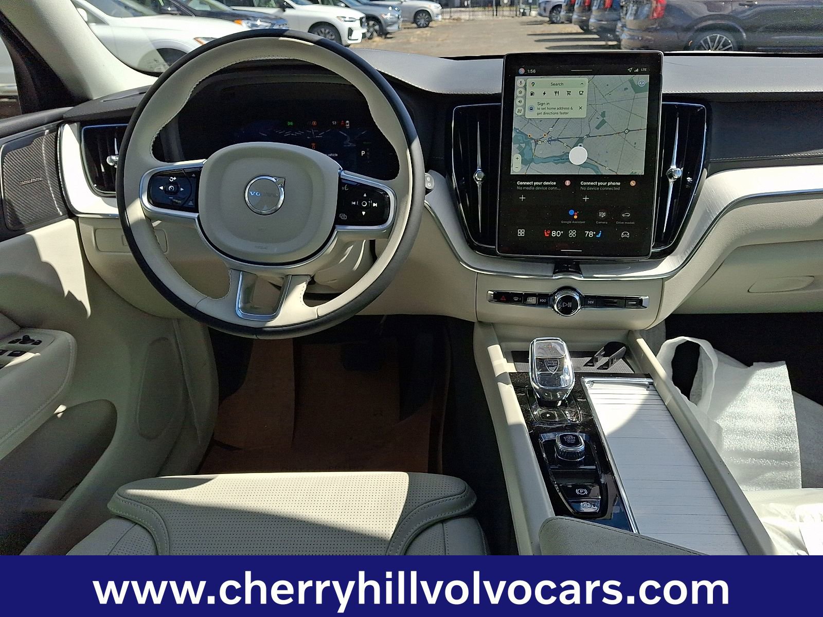 New 2026 Volvo XC60 T8 Ultra w/ Protection Package Premier image 8