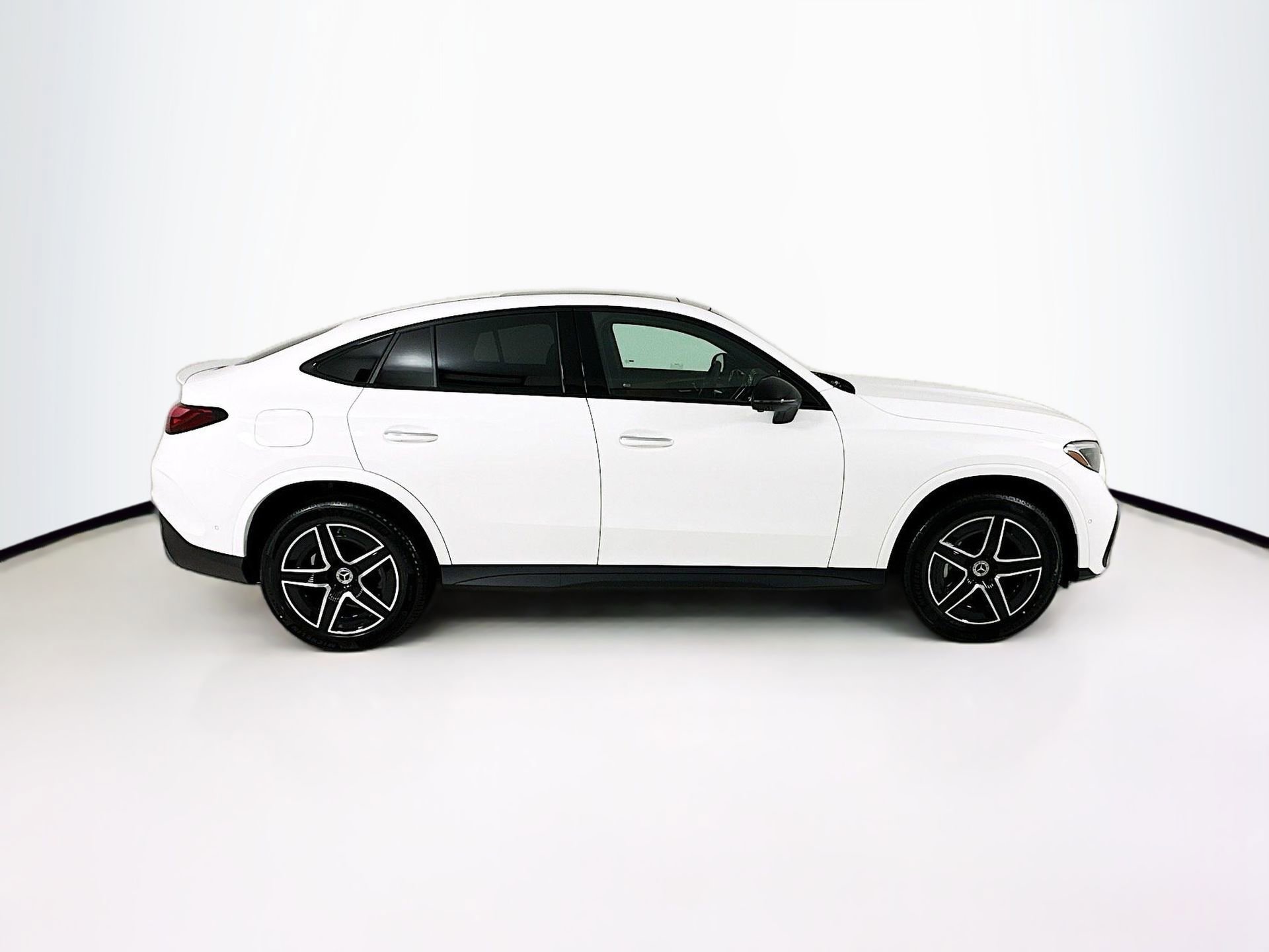 New 2026 Mercedes-Benz GLC 300 4MATIC image 9