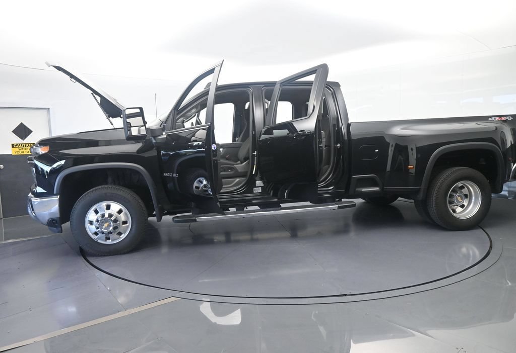 Used 2026 Chevrolet Silverado 3500 LT AWD/4WD image 76