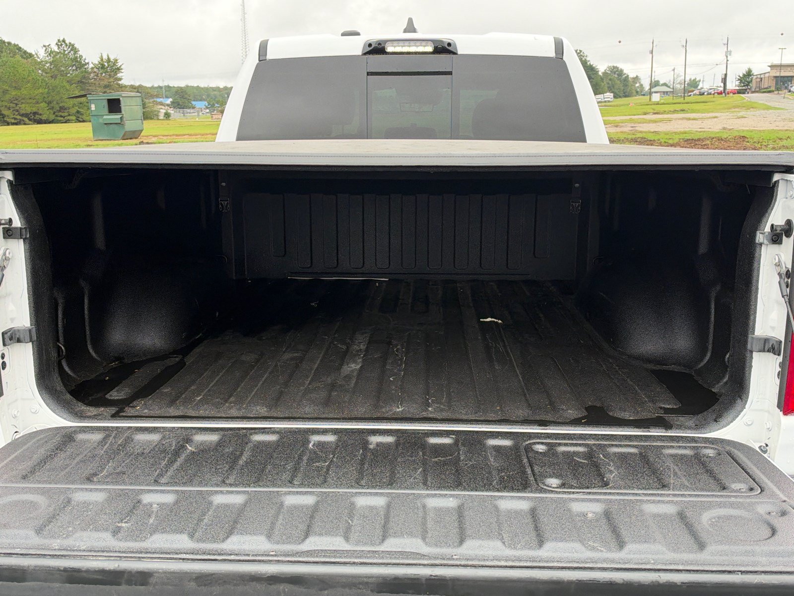 Used 2025 RAM 1500 Limited AWD/4WD image 18