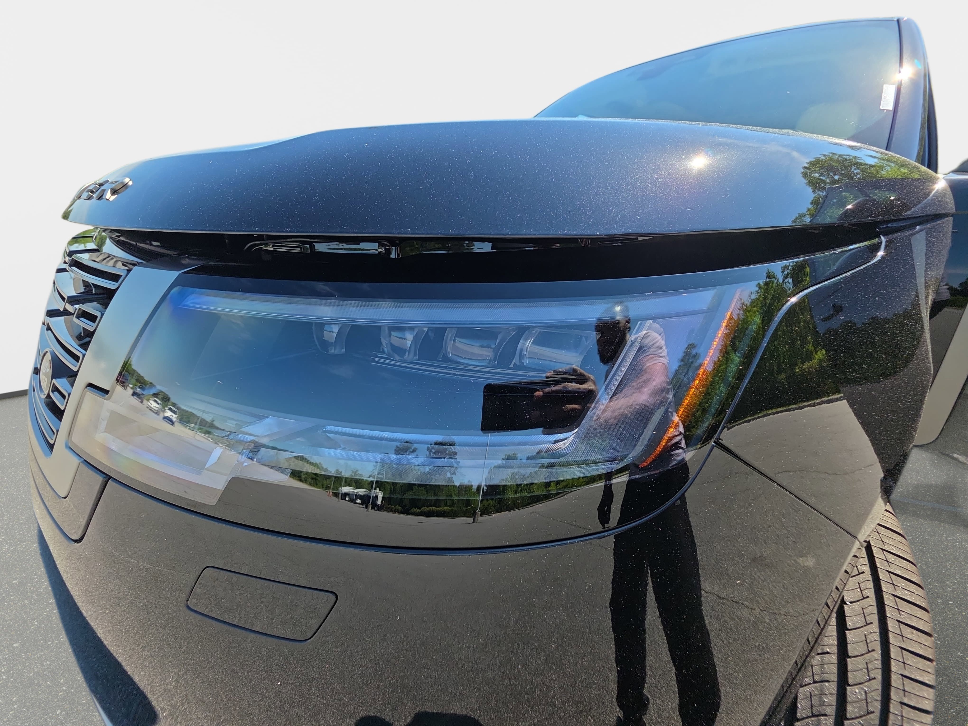 New 2026 Land Rover Range Rover SE AWD/4WD image 33