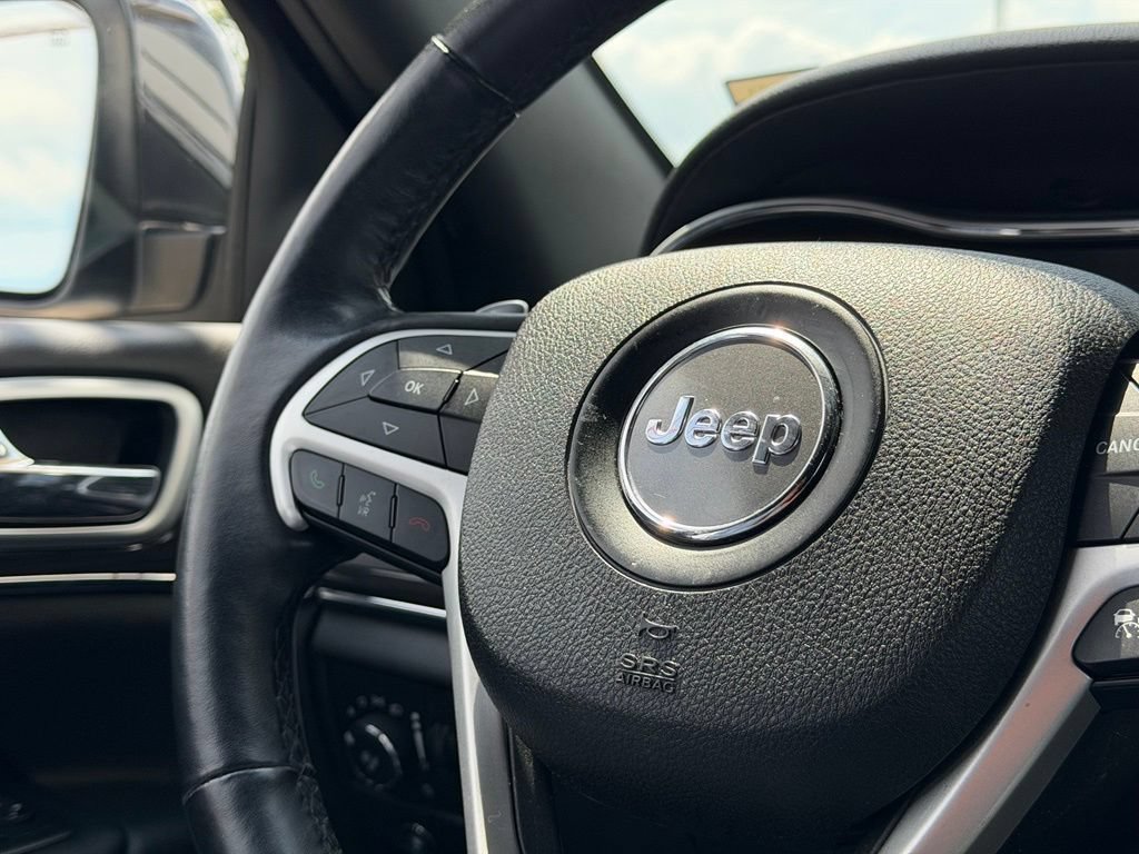 Used 2016 Jeep Grand Cherokee High Altitude AWD/4WD image 17