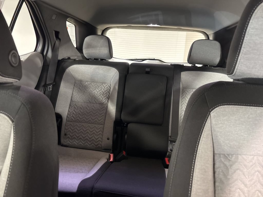 Used 2024 Chevrolet Equinox LS FWD image 17
