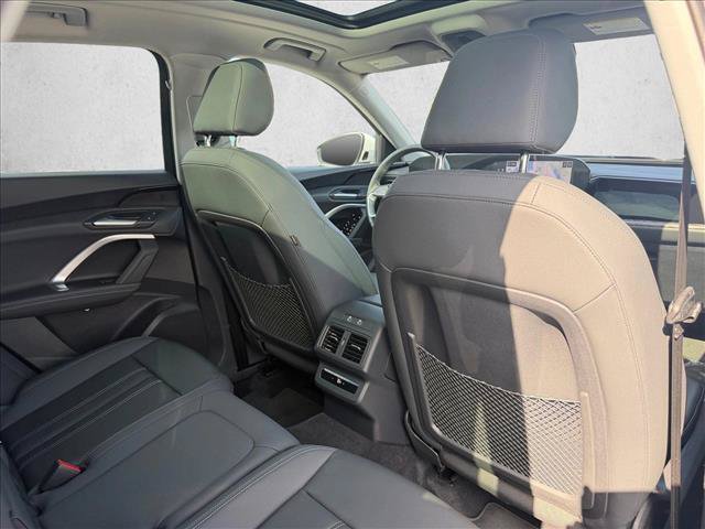 Certified 2025 Audi Q5 Premium w/ Convenience Package AWD/4WD image 23