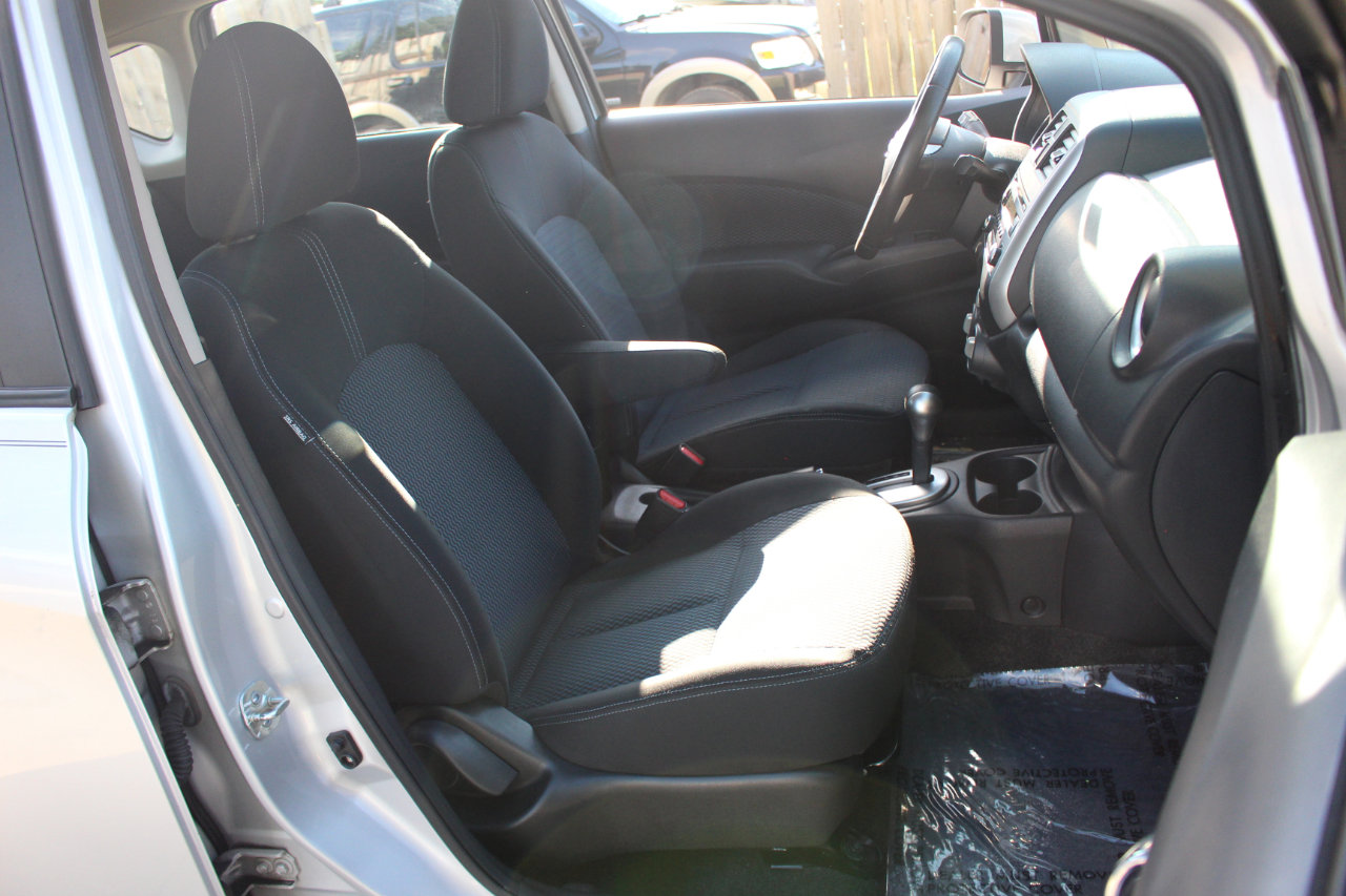 Used 2014 Nissan Versa Note SV image 33