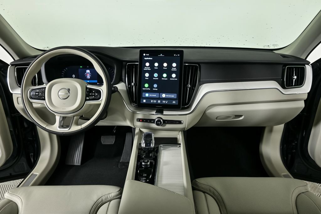 New 2026 Volvo XC60 B5 Ultra w/ Protection Package Premier image 18