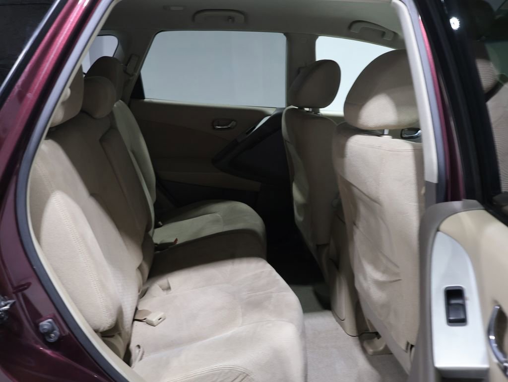 Used 2013 Nissan Murano S image 21