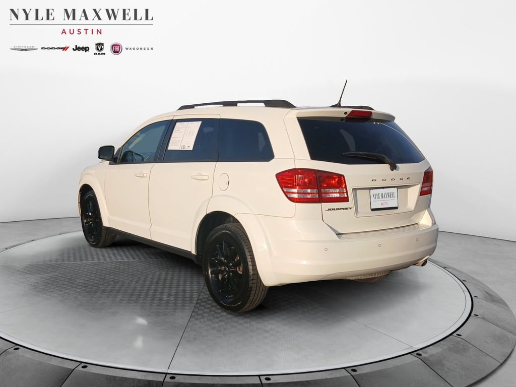 Used 2020 Dodge Journey SE w/ SE Popular Equipment Group FWD image 14
