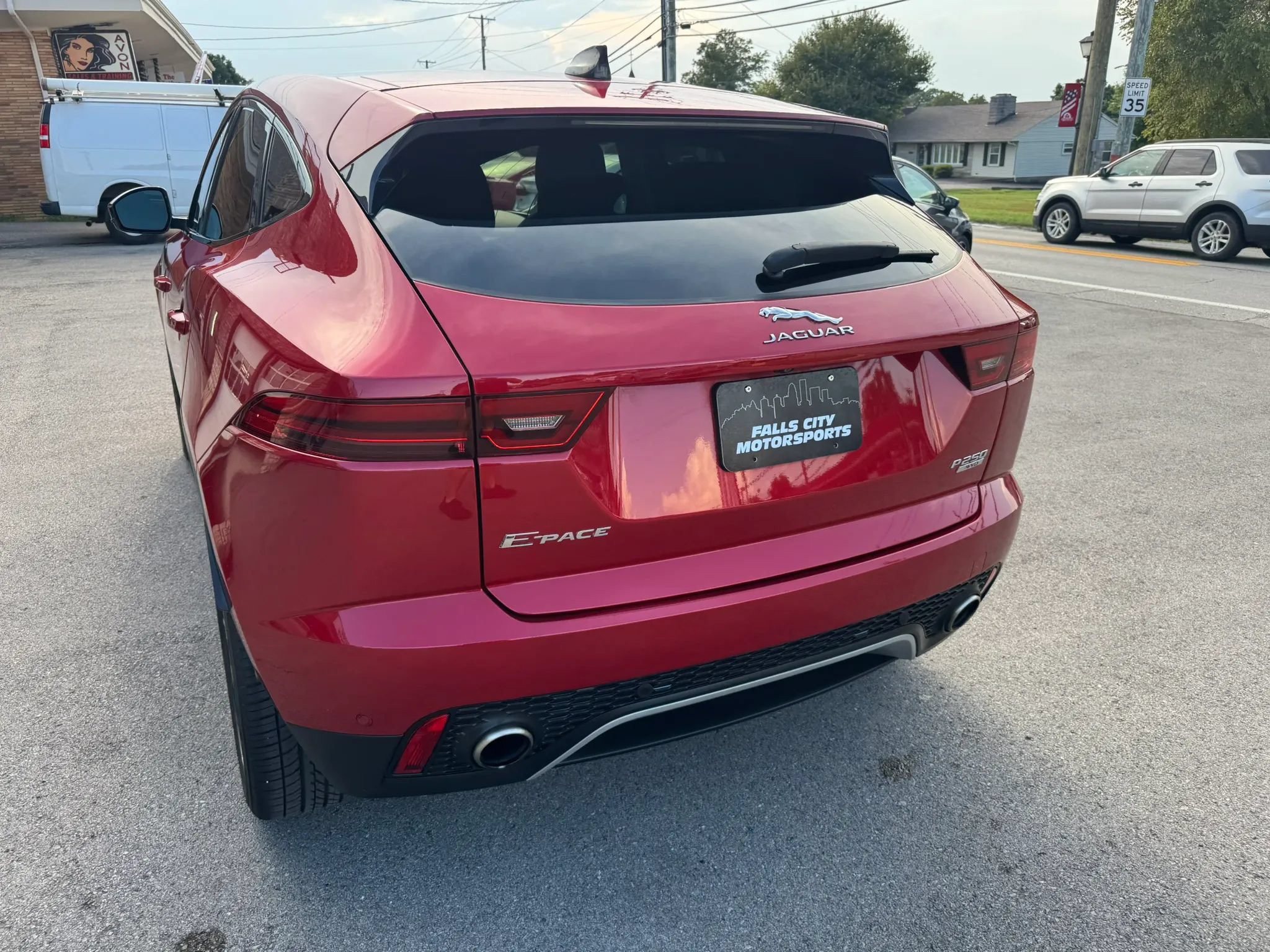 Used 2020 Jaguar E-PACE SE AWD/4WD image 11