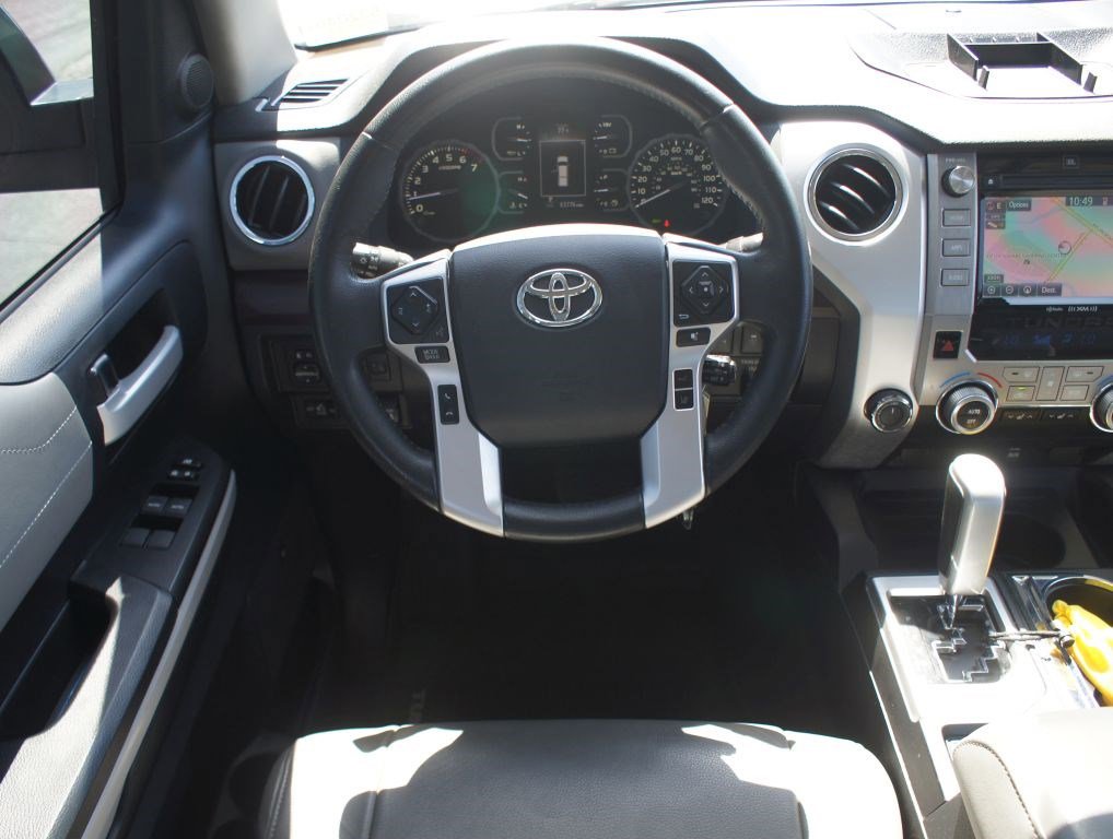 Used 2019 Toyota Tundra Limited w/ Limited Premium Package AWD/4WD image 5