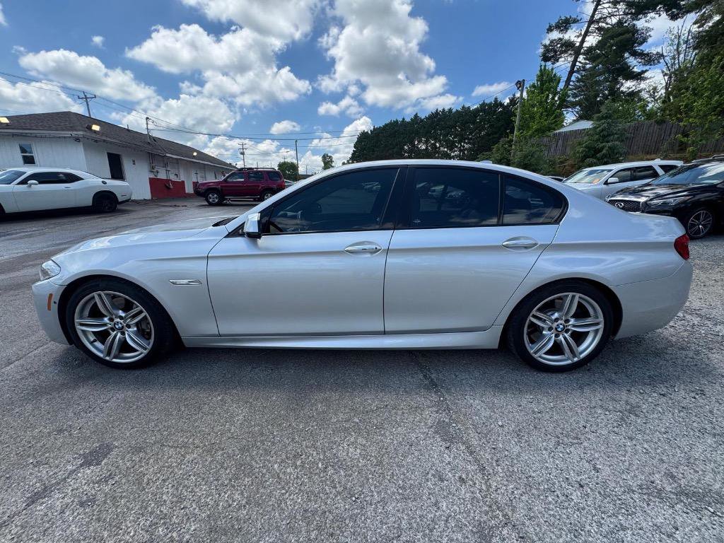 Used 2013 BMW 550i Sedan RWD image 5