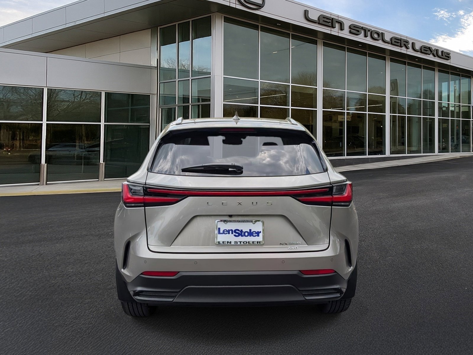 Used 2025 Lexus NX 350 AWD w/ Accessory Package (2T) image 4