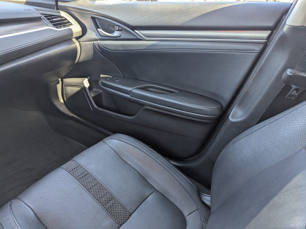 Used 2020 Honda Civic EX-L image 13