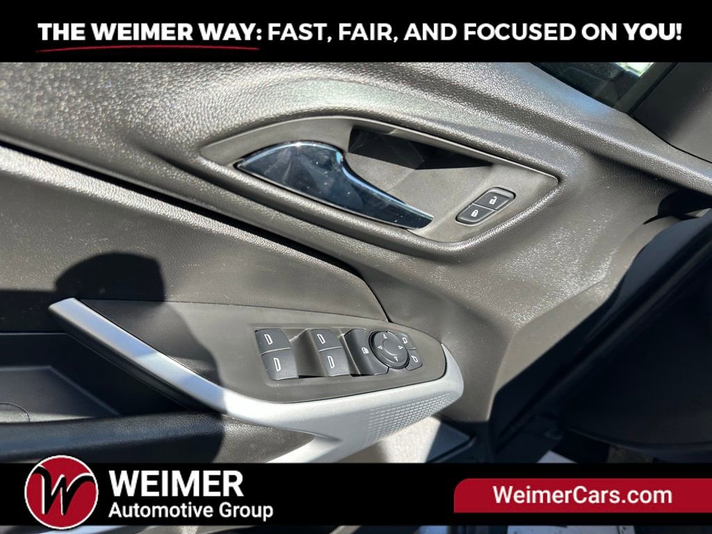 Used 2024 Chevrolet Trax LS w/ Driver Confidence Package FWD image 9