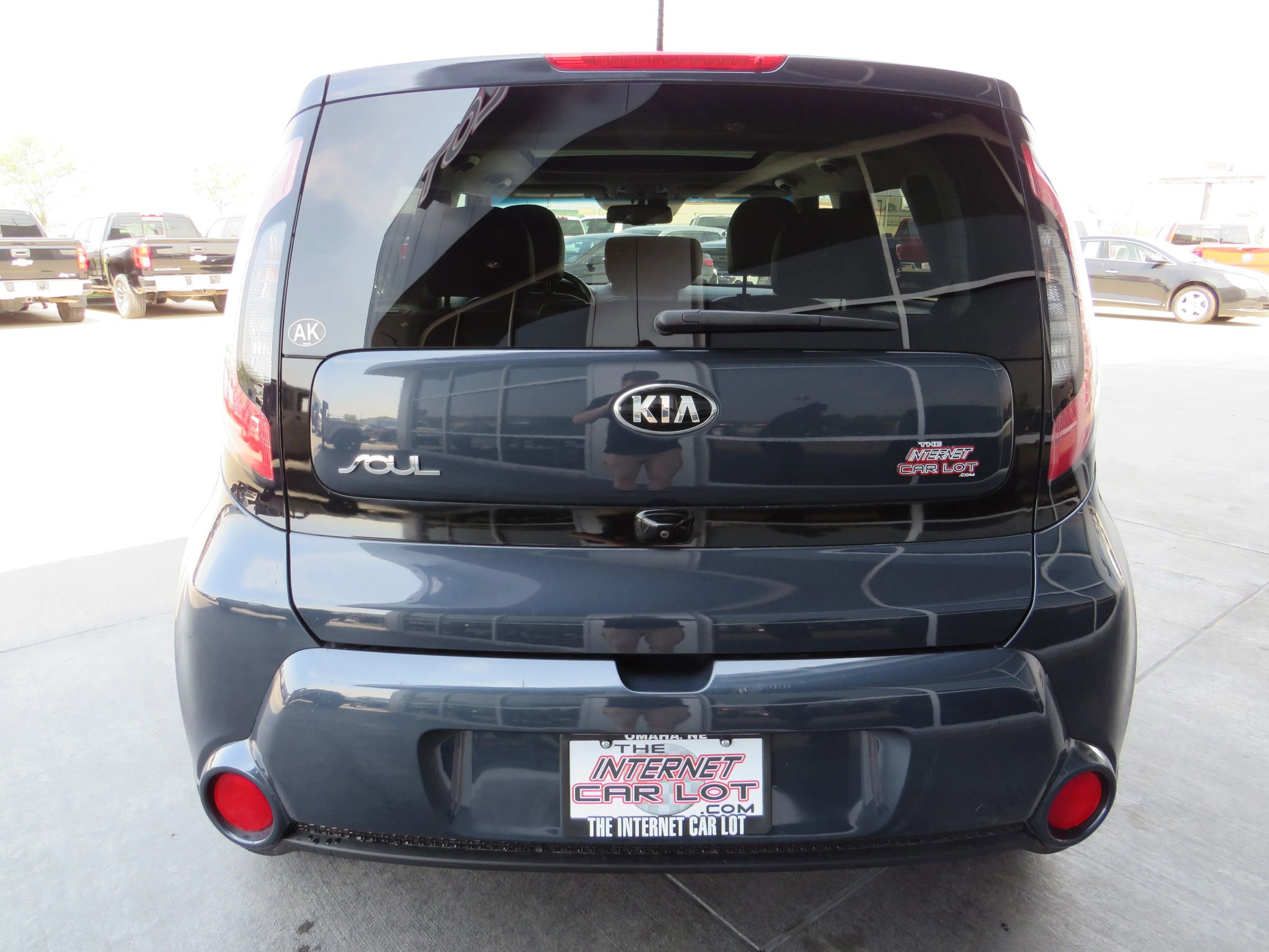 Used 2016 Kia Soul ! w/ Premium Package FWD image 6