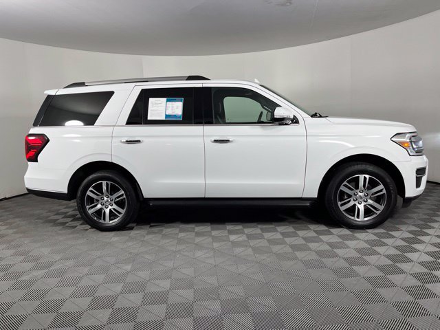 Used 2024 Ford Expedition Limited RWD image 12
