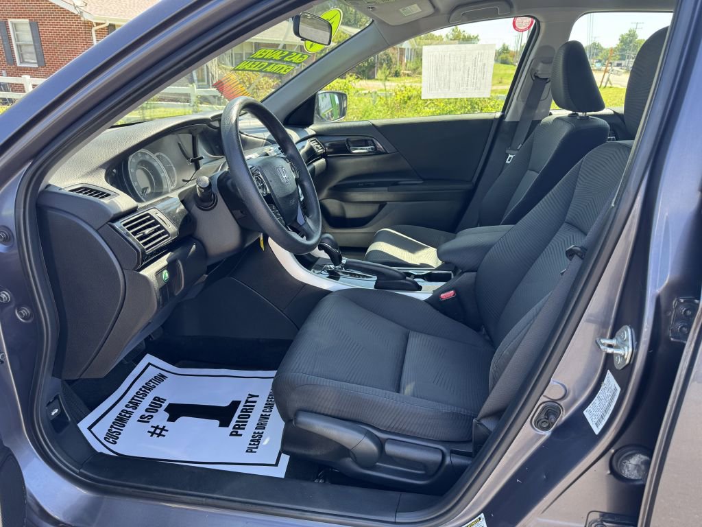 Used 2016 Honda Accord LX image 8