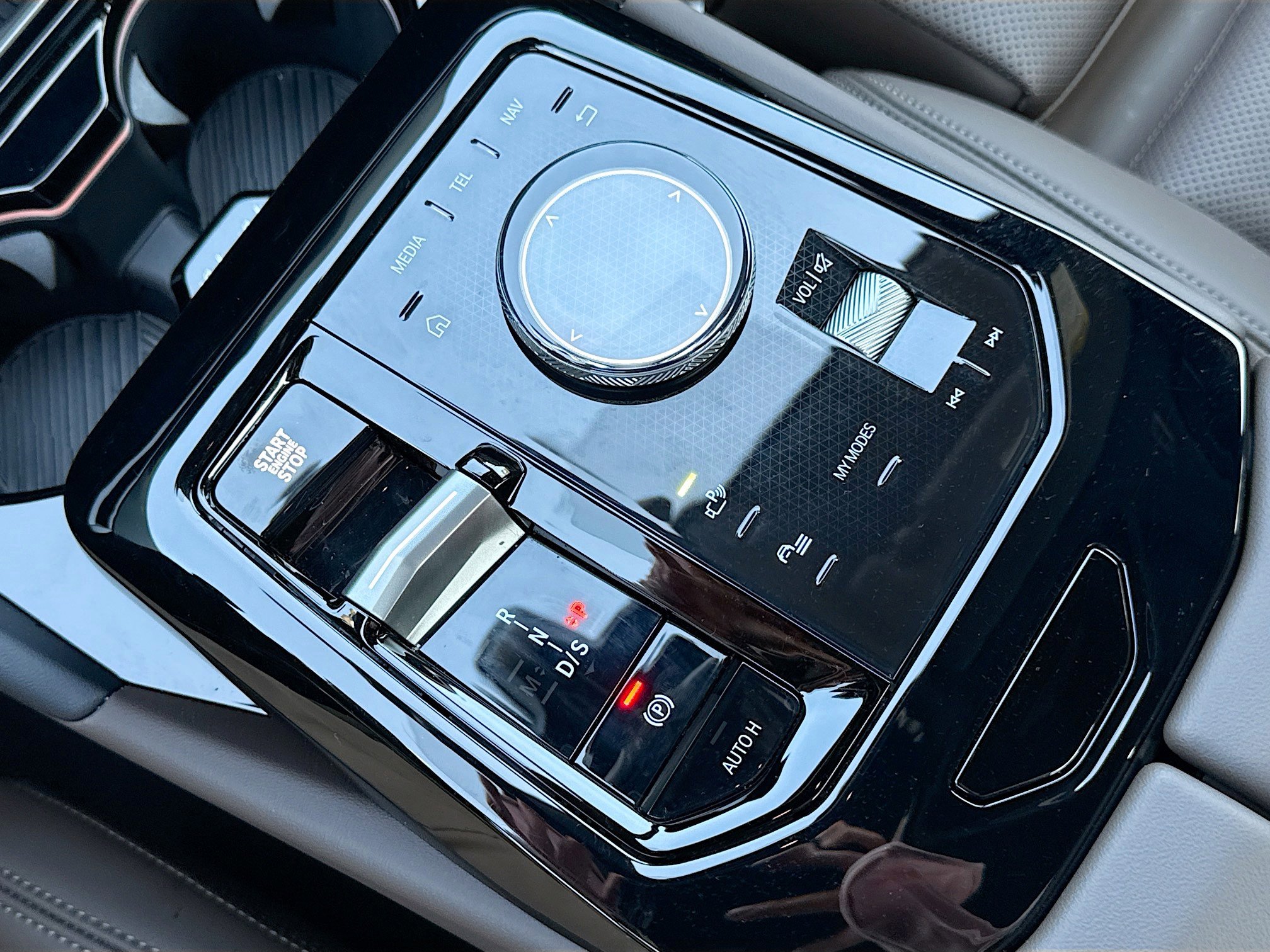 Used 2026 BMW 530i xDrive image 29