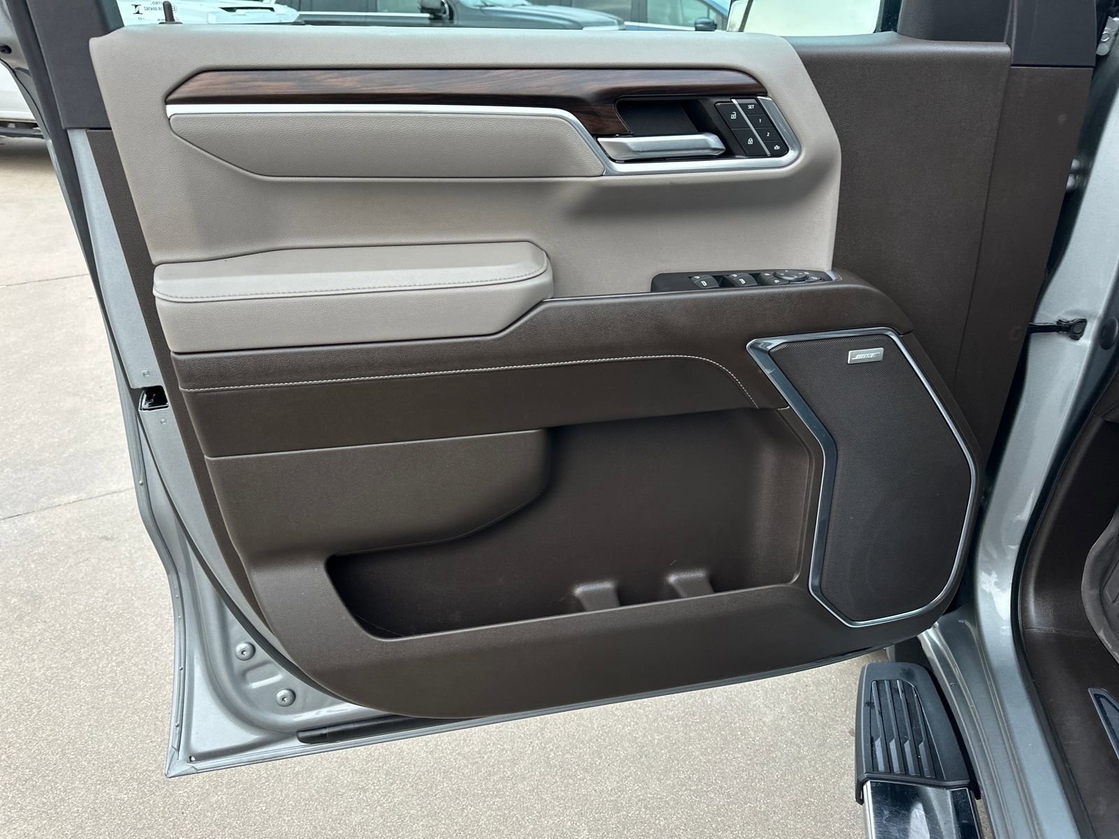 Used 2023 GMC Sierra 1500 SLT image 26