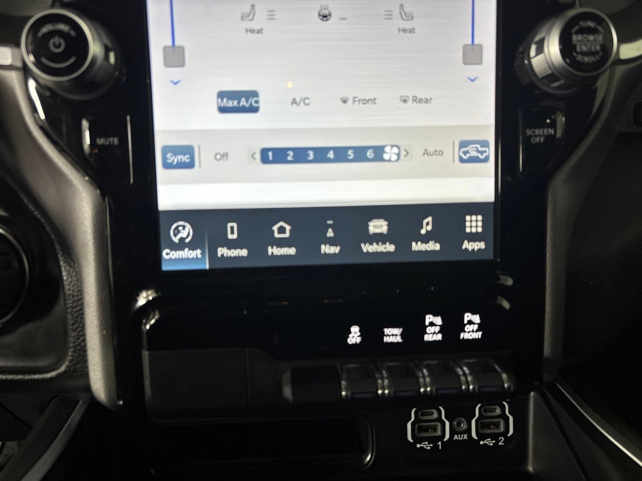 Used 2023 RAM 1500 Big Horn AWD/4WD image 19