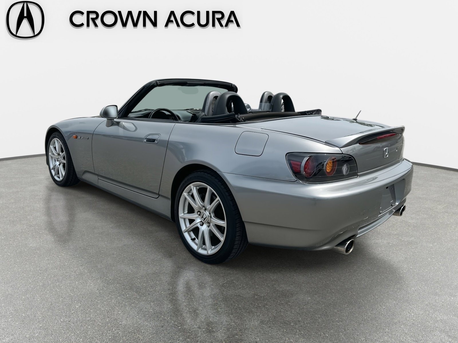 Used 2004 Honda S2000 image 5