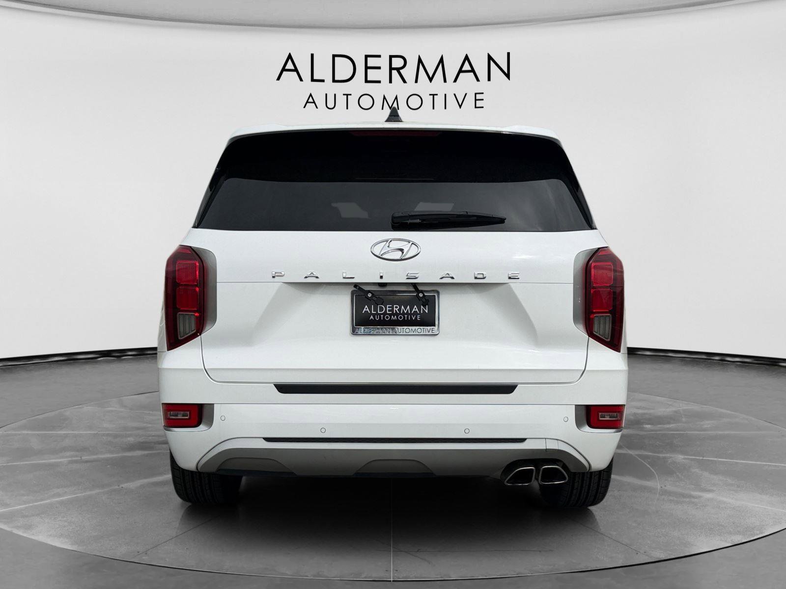 Used 2021 Hyundai Palisade Limited image 4