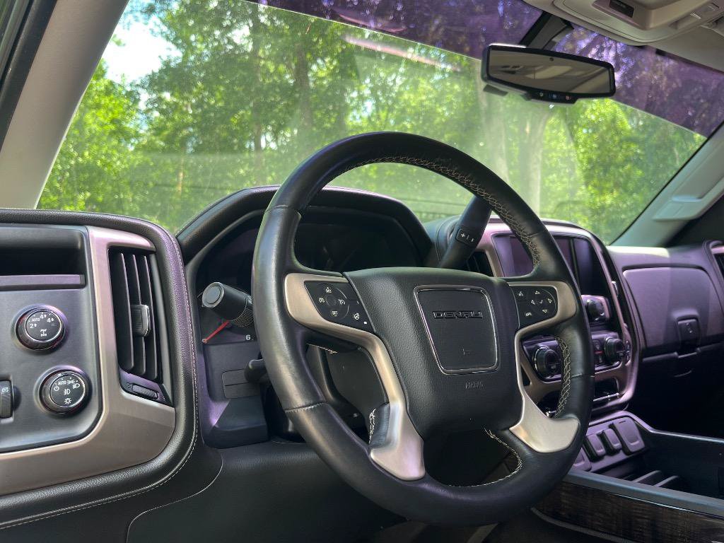 Used 2015 GMC Sierra 1500 Denali AWD/4WD image 16