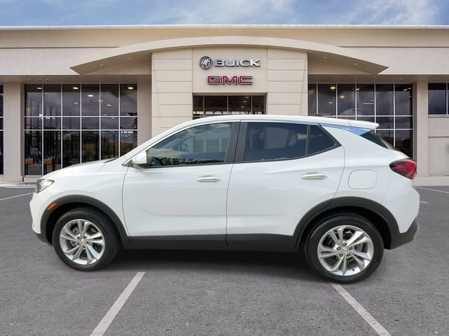 Certified 2023 Buick Encore GX Preferred w/ Cold Weather Comfort Package AWD/4WD image 8