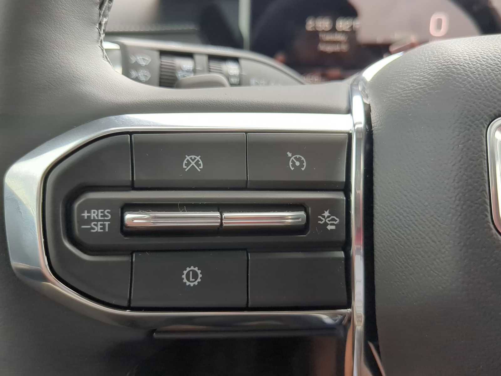 New 2025 GMC Acadia Elevation w/ Elevation Premium Package image 16