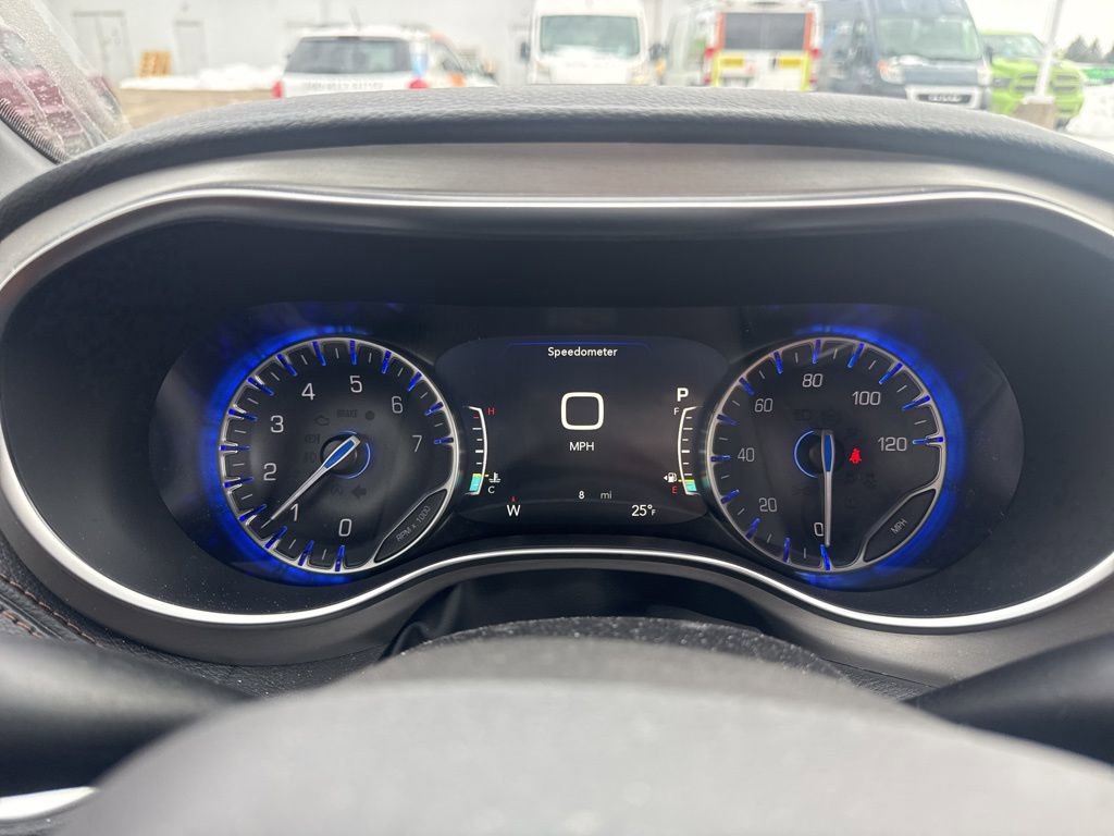 New 2026 Chrysler Pacifica Pinnacle image 18