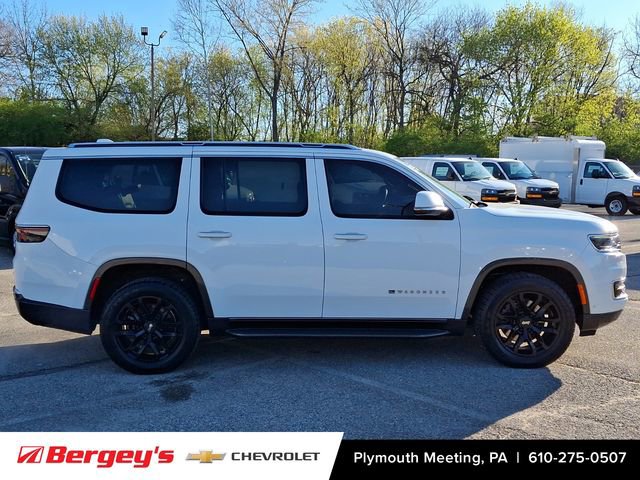 Used 2022 Jeep Wagoneer Series III AWD/4WD image 9