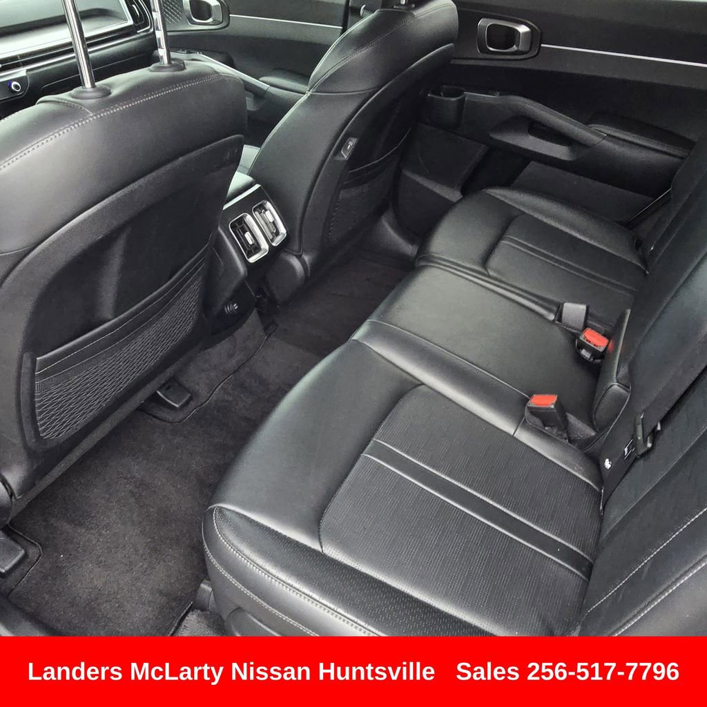 Used 2024 Dodge Durango GT image 15