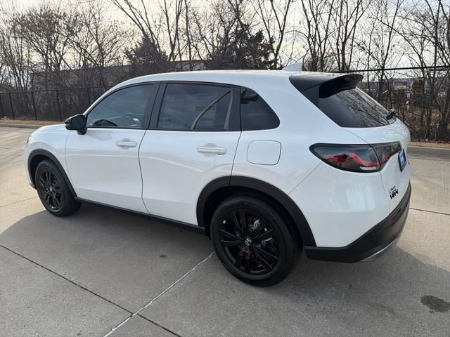 New 2026 Honda HR-V Sport image 3