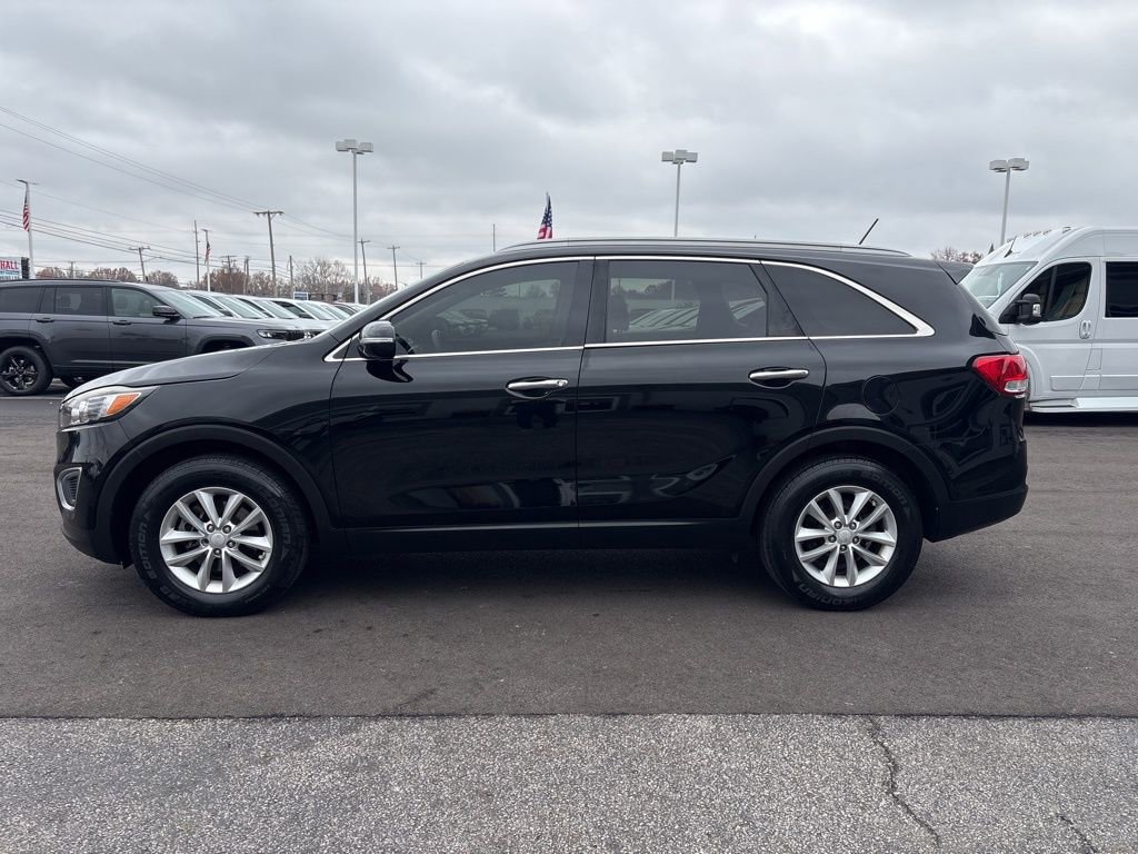Used 2016 Kia Sorento LX image 48