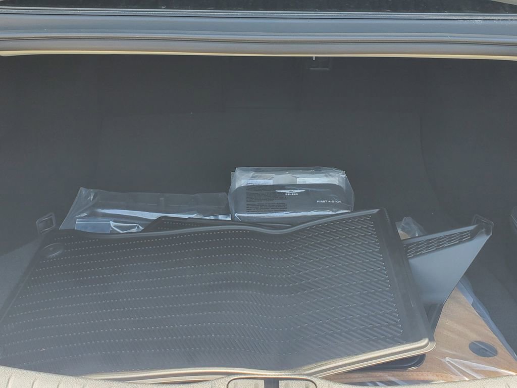 New 2025 Genesis G80 2.5T image 4