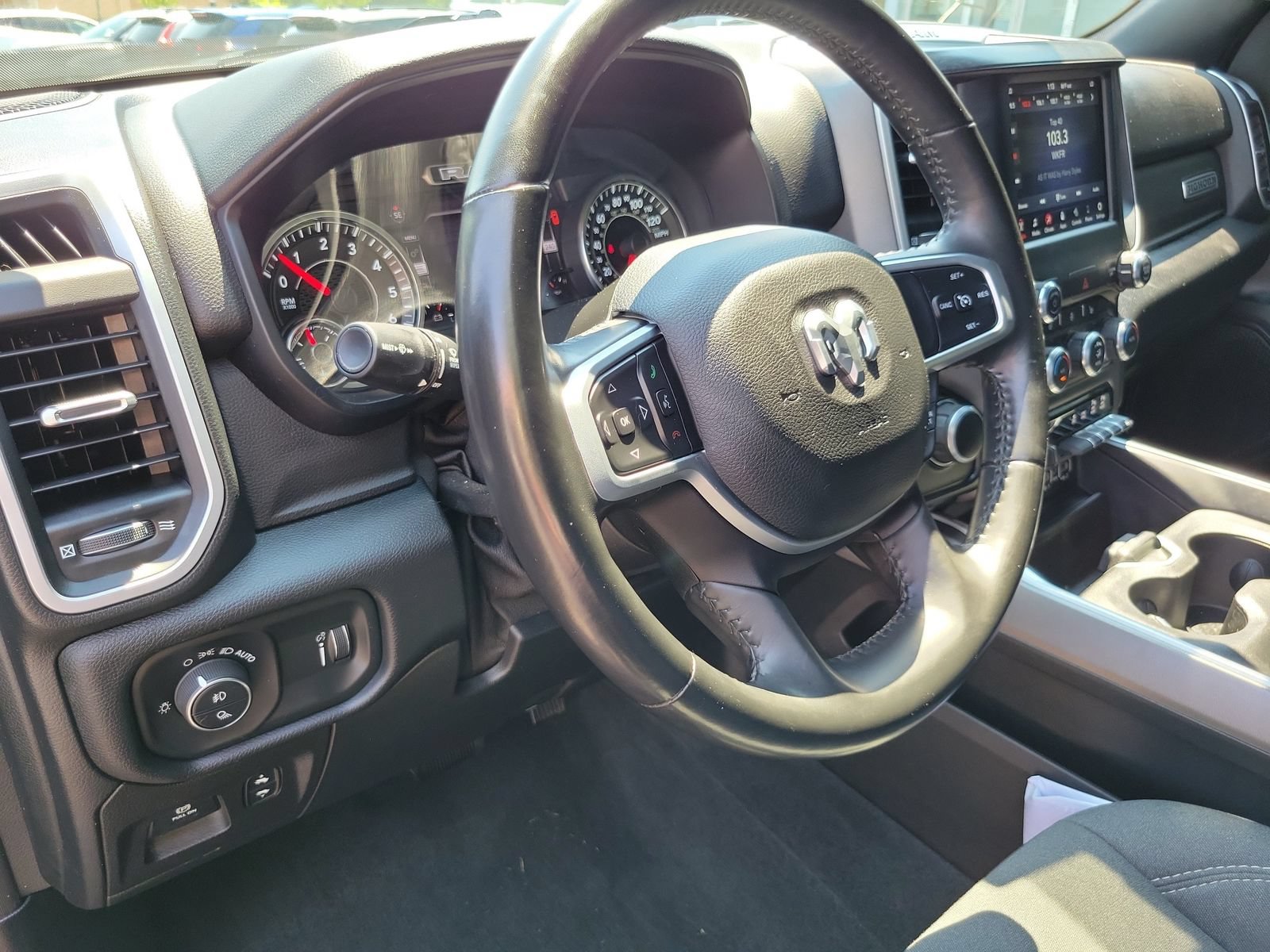 Used 2021 RAM 1500 Big Horn AWD/4WD image 11