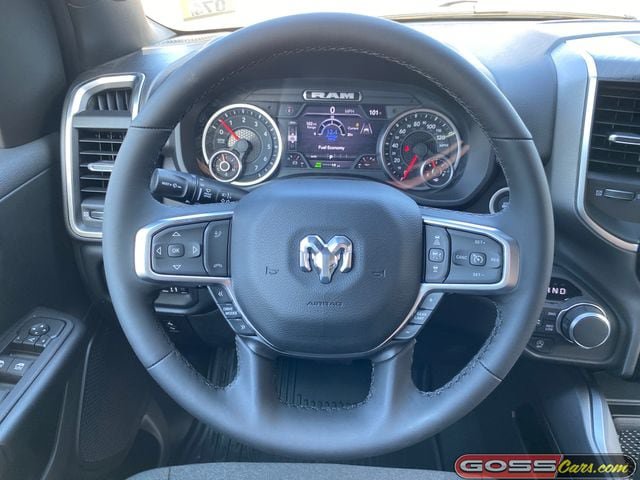 New 2026 RAM 1500 Big Horn AWD/4WD image 15