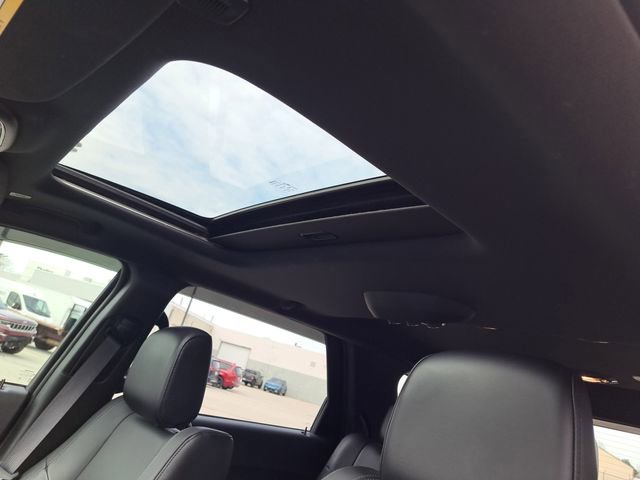 Used 2022 Dodge Durango GT AWD/4WD image 7