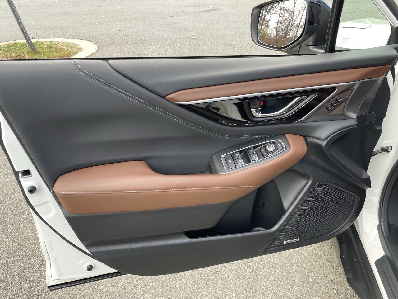 Used 2024 Subaru Outback Touring XT image 11