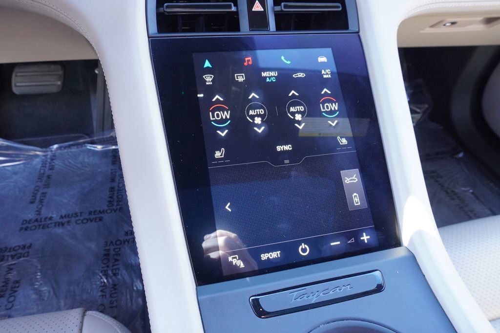 Used 2020 Porsche Taycan 4S image 19