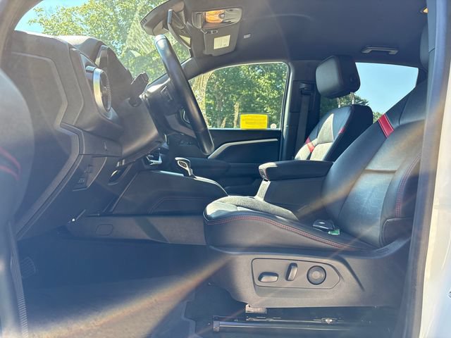 Used 2023 Chevrolet Colorado Z71 w/ Z71 Convenience Package 2 AWD/4WD image 35