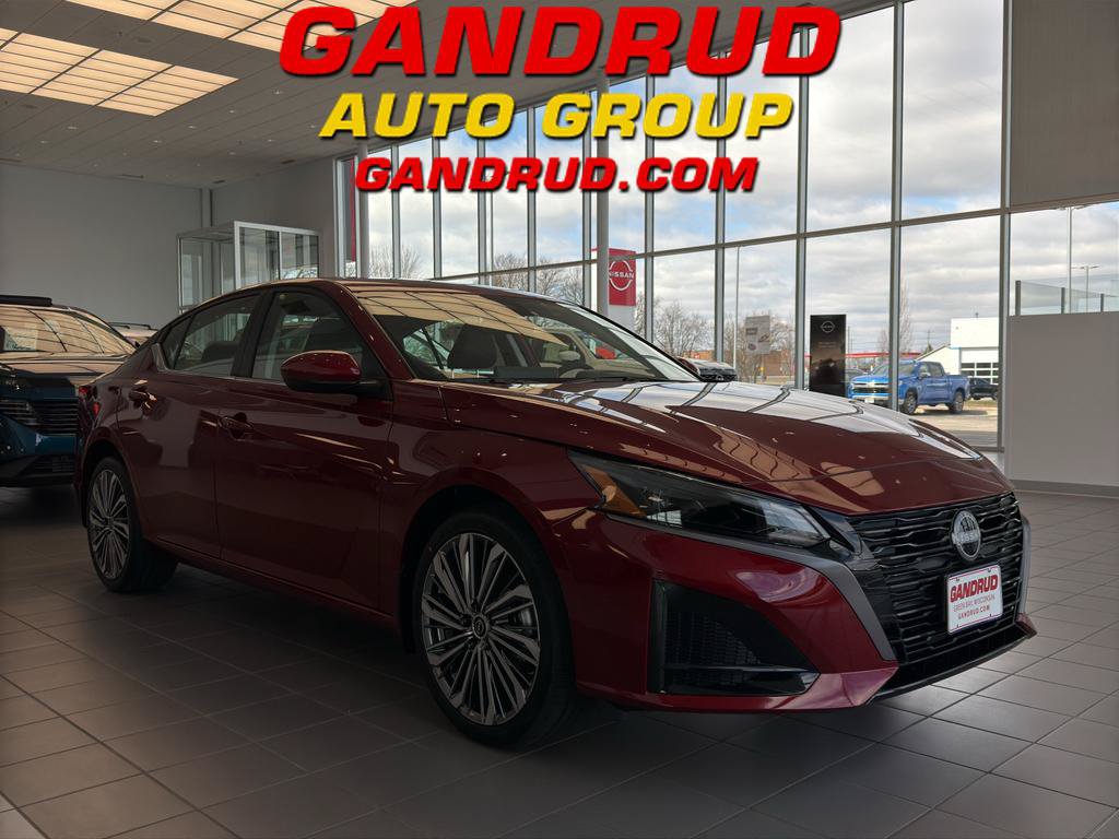 New 2026 Nissan Altima 2.5 SV w/ SV Premium Package AWD/4WD image 1