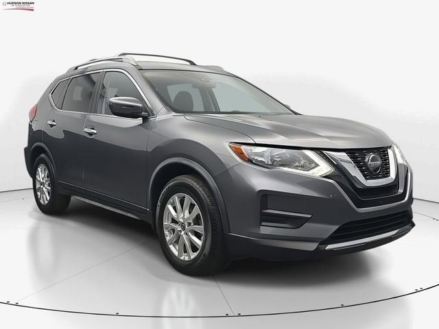 Used 2020 Nissan Rogue SV image 2