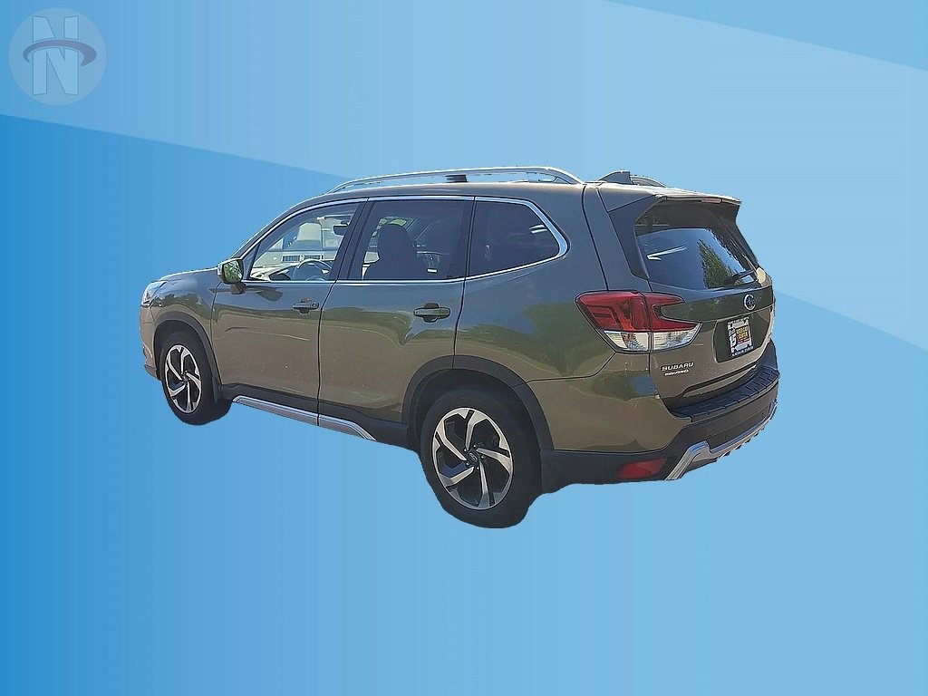 Used 2023 Subaru Forester Touring AWD/4WD image 6