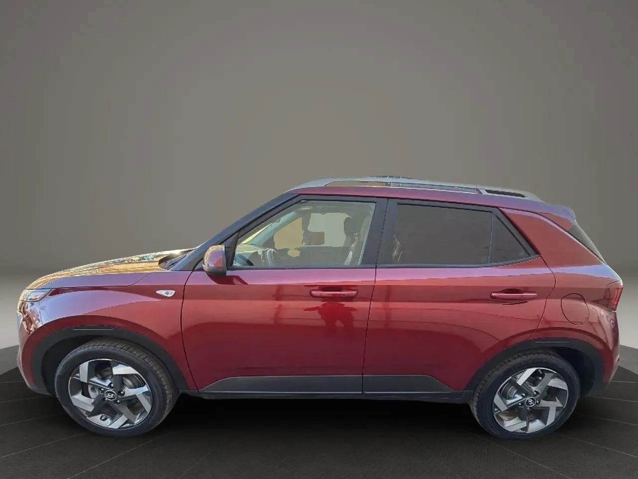 Used 2024 Hyundai Venue SEL image 8