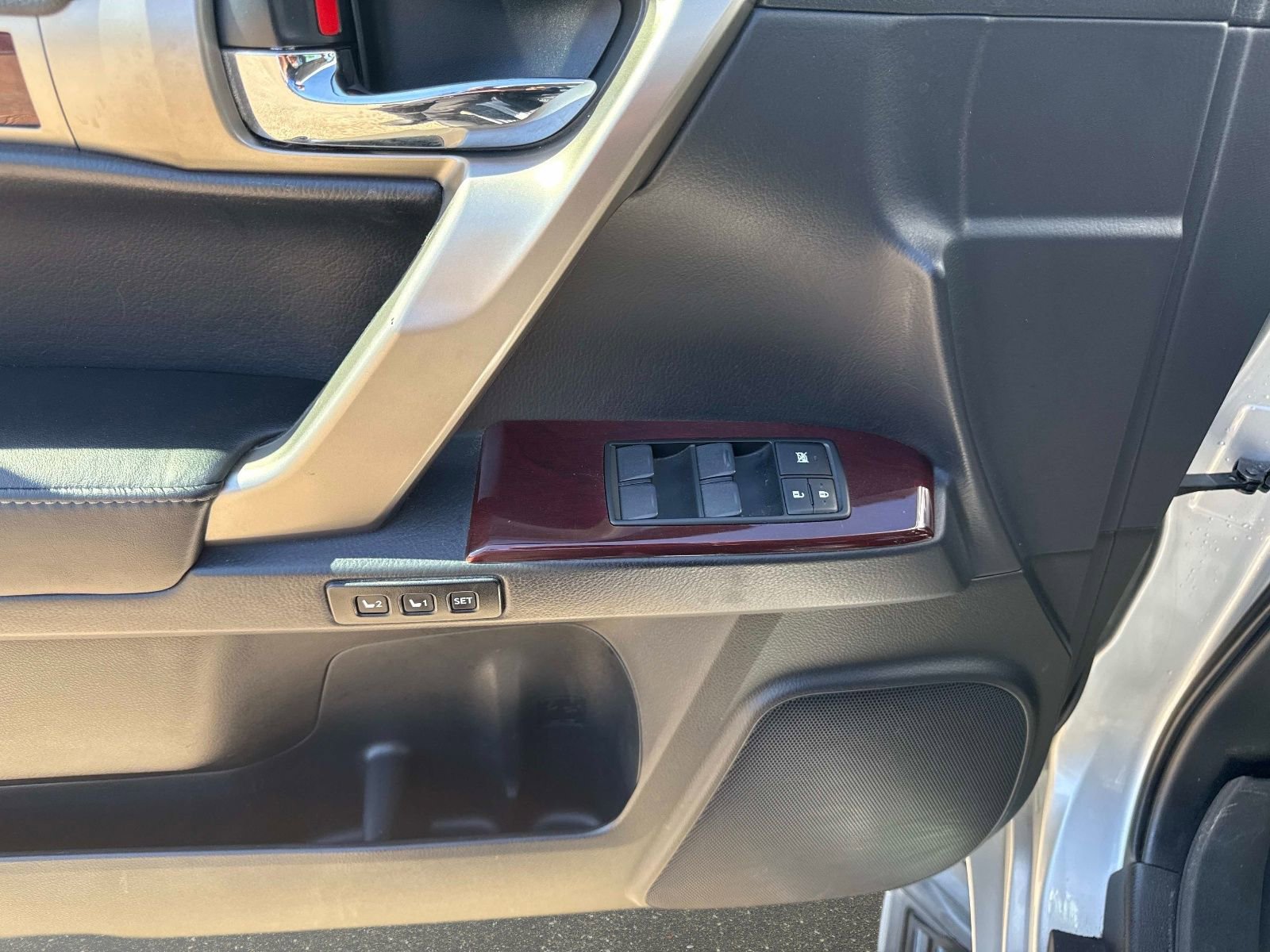 Used 2017 Lexus GX 460 Premium image 14