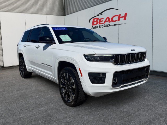 Used 2021 Jeep Grand Cherokee L Overland w/ Advanced Protech Group III AWD/4WD image 3