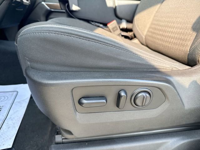 Used 2019 Chevrolet Silverado 1500 LT w/ Texas Edition image 12